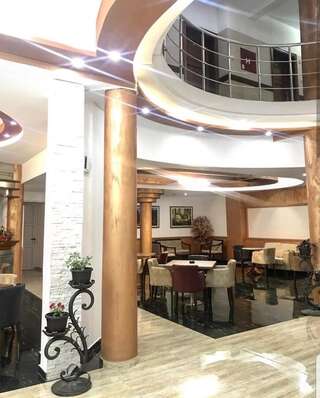 Отель Hotel Imperial Дони-Штой-1